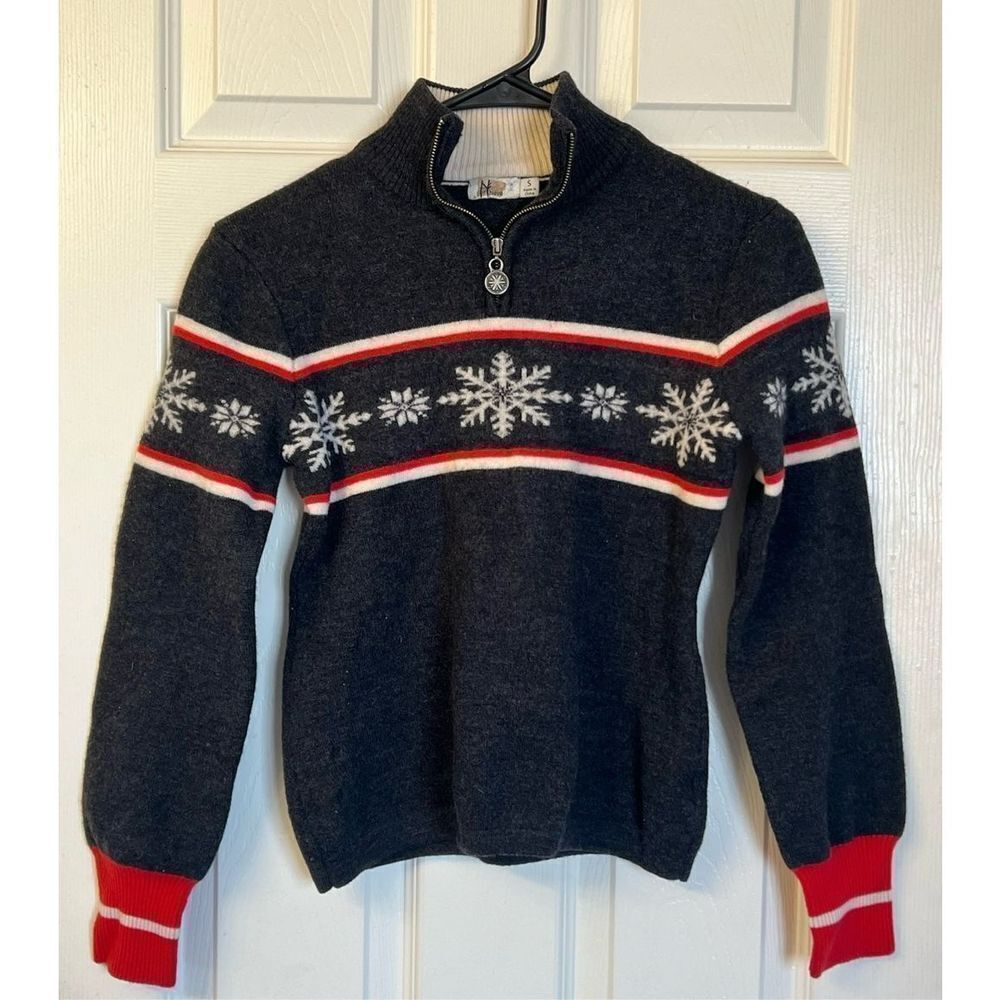Women's V-Neck Sweater with Snowflake Design